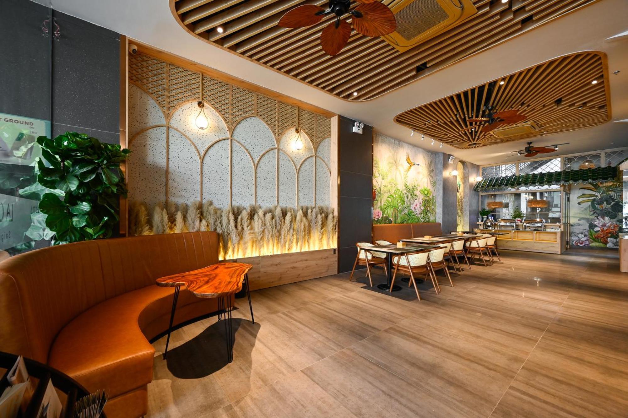 La Opera Saigon Hotel ホーチミン市 エクステリア 写真